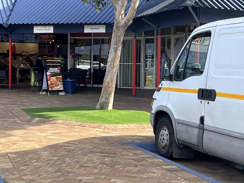 To Let commercial Property for Rent in Montague Gardens Western Cape